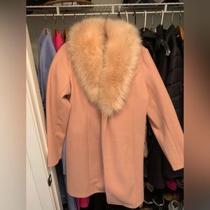 Women's Winter Coat. Size M-L